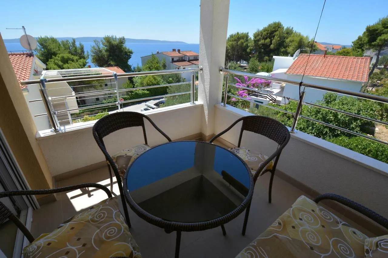 Apartments Otok 2 Trogir