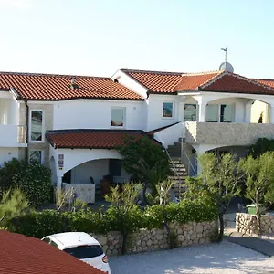 Vila Filipasic Vir
